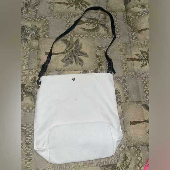 Tote shoulder bag - Picture 8 of 13